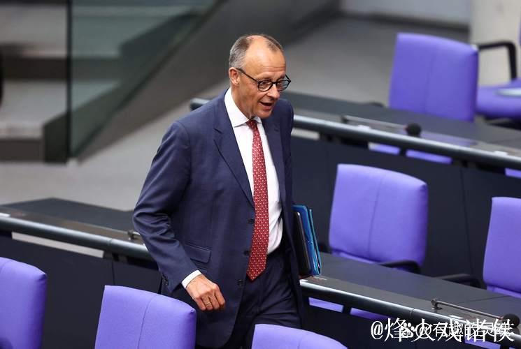 西媒报道:前莱比锡主帅罗泽或将执教皇家社会 西媒报道:前莱比锡主帅罗泽或将执教皇家社会